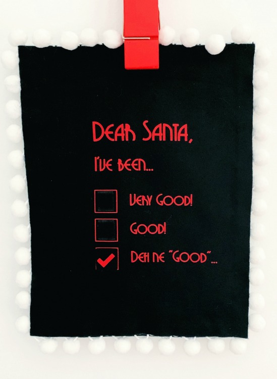 Easy Press 2 Review - Dear Santa Christmas Wall Hanging - www.designinsidethebox.com