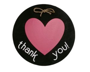 How to make an easy "Thank You" sign for Front Line Workers www.designinsidethebox.com